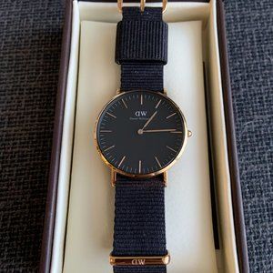 Daniel Wellington Watch + Extra Strap